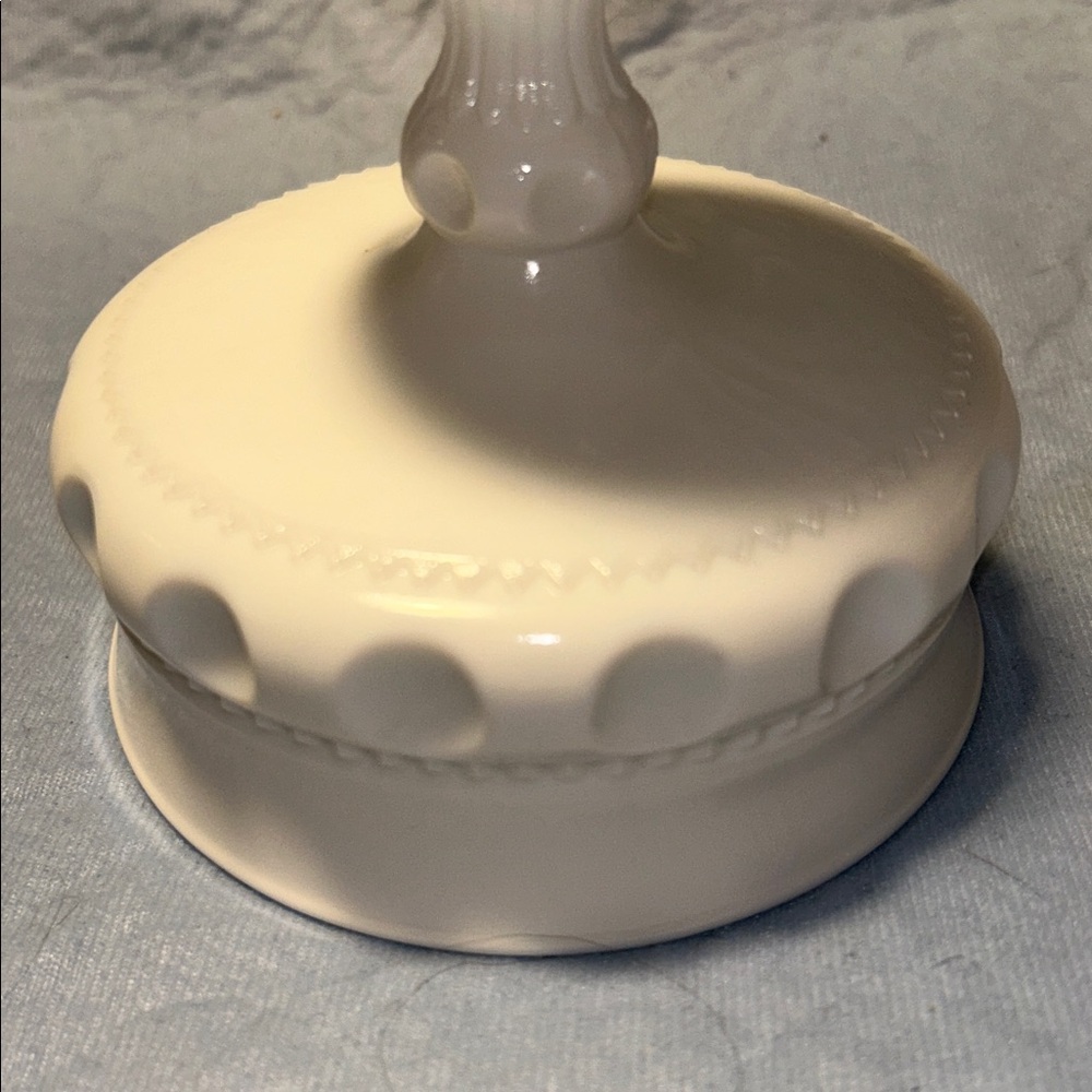 King's Crown Colony milk glass compote, also known as a candy dish pedestal bowl - Picture 9 of 16